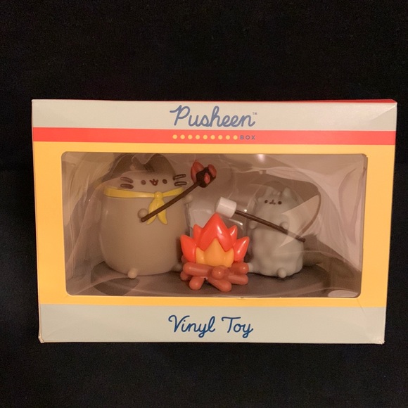 Pusheen Other - Pusheen Camping Vinyl figure NWT
